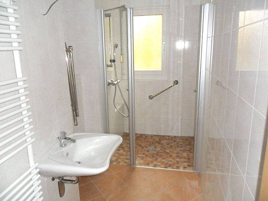 Foto einer Wohnraumanpassung bei einem Badezimmer