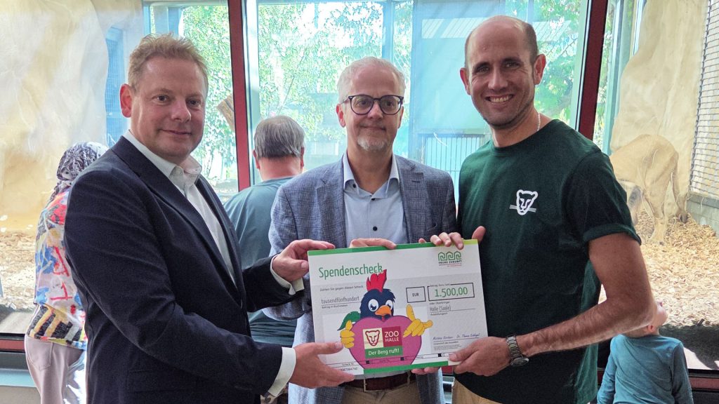 Verlängerung der FROHE ZUKUNFT Zootierpatenschaft im Bergzoo Halle